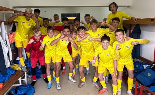 Juninho in Mežnaršič po tekmi selekcij U15 in U17