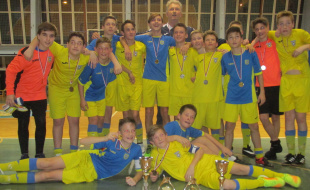 Selekcija U13 do dvojne zmage na turnirju v Kamniku