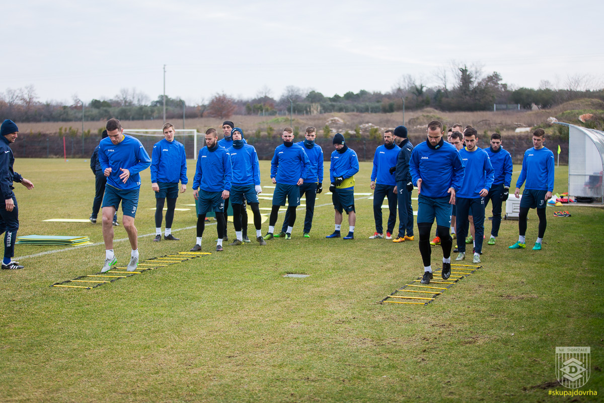 Domzale 0005 2 8 2017 ZZ