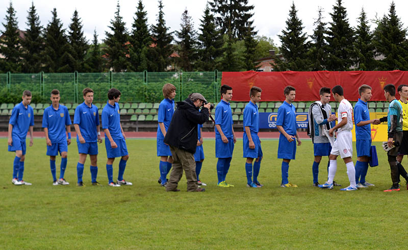 02_ekipa_an11052013.jpg