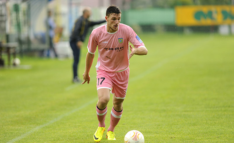 Matej Podlogar