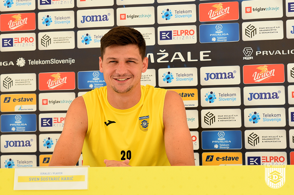 NovinarskaKonferencaSvenSostaricKaric